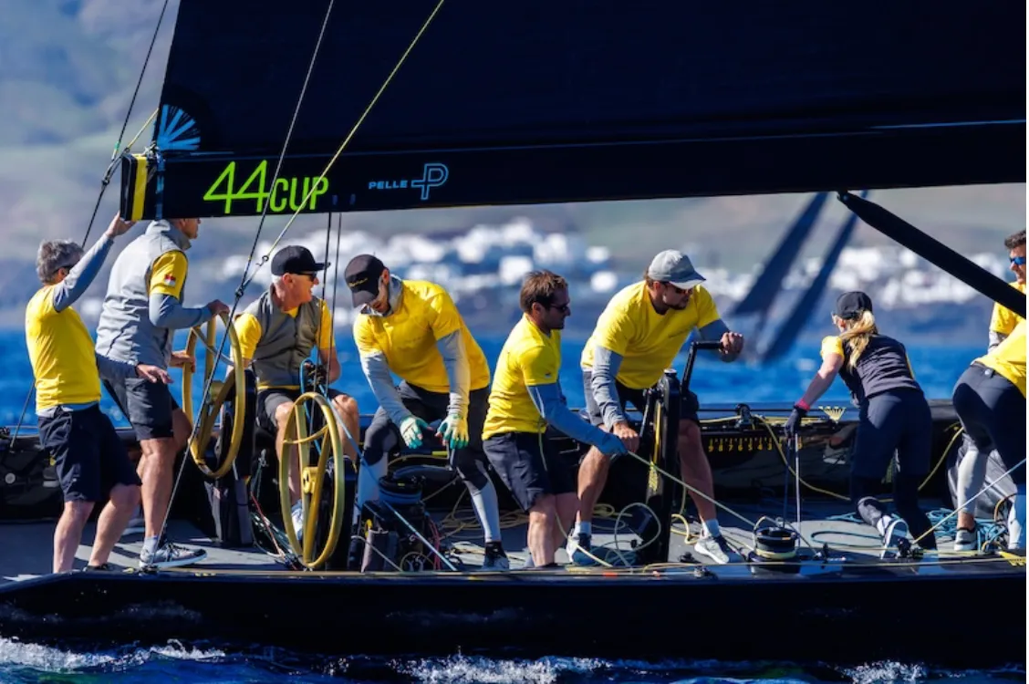 Three points separate podium places going into final day in Lanzarote